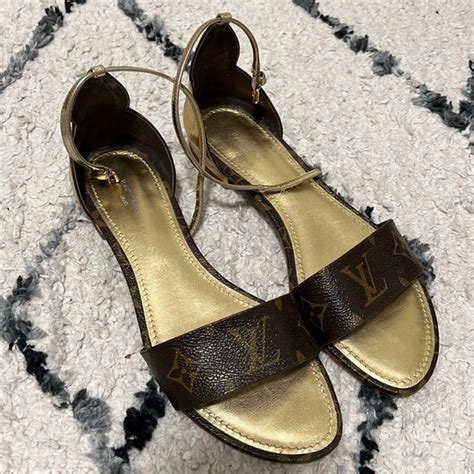 Louis Vuitton sunshine sandals